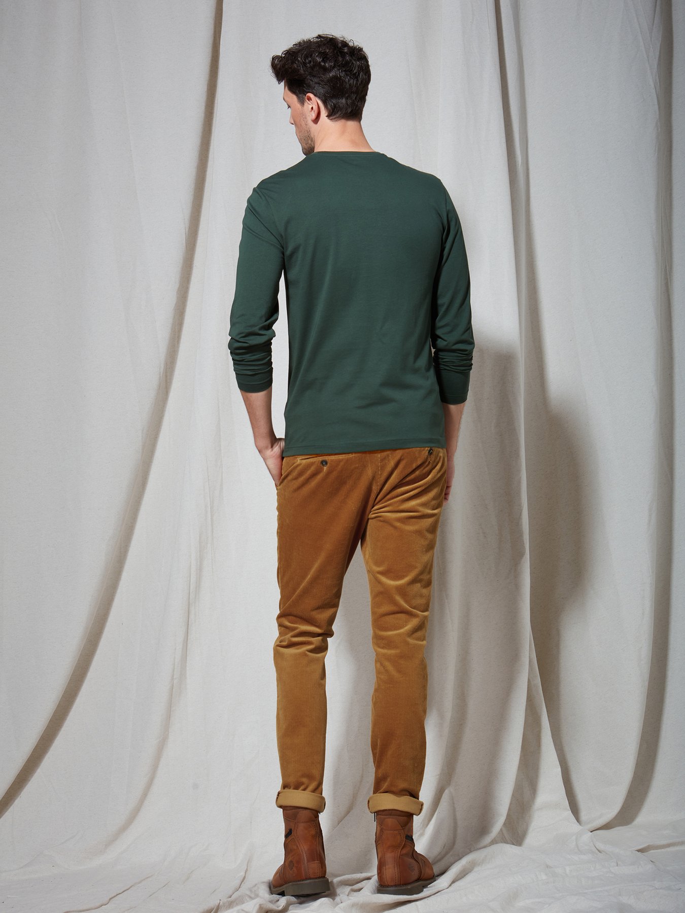 12211510-746 Fynch-Hatton Long Sleeve T-Shirt Emerald 12211510-746 Fynch-Hatton Long Sleeve T-Shirt Emerald