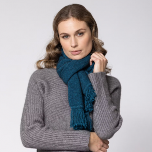 NW5042 Noble Wilde Possum Merino Fringed Scarf Tui
