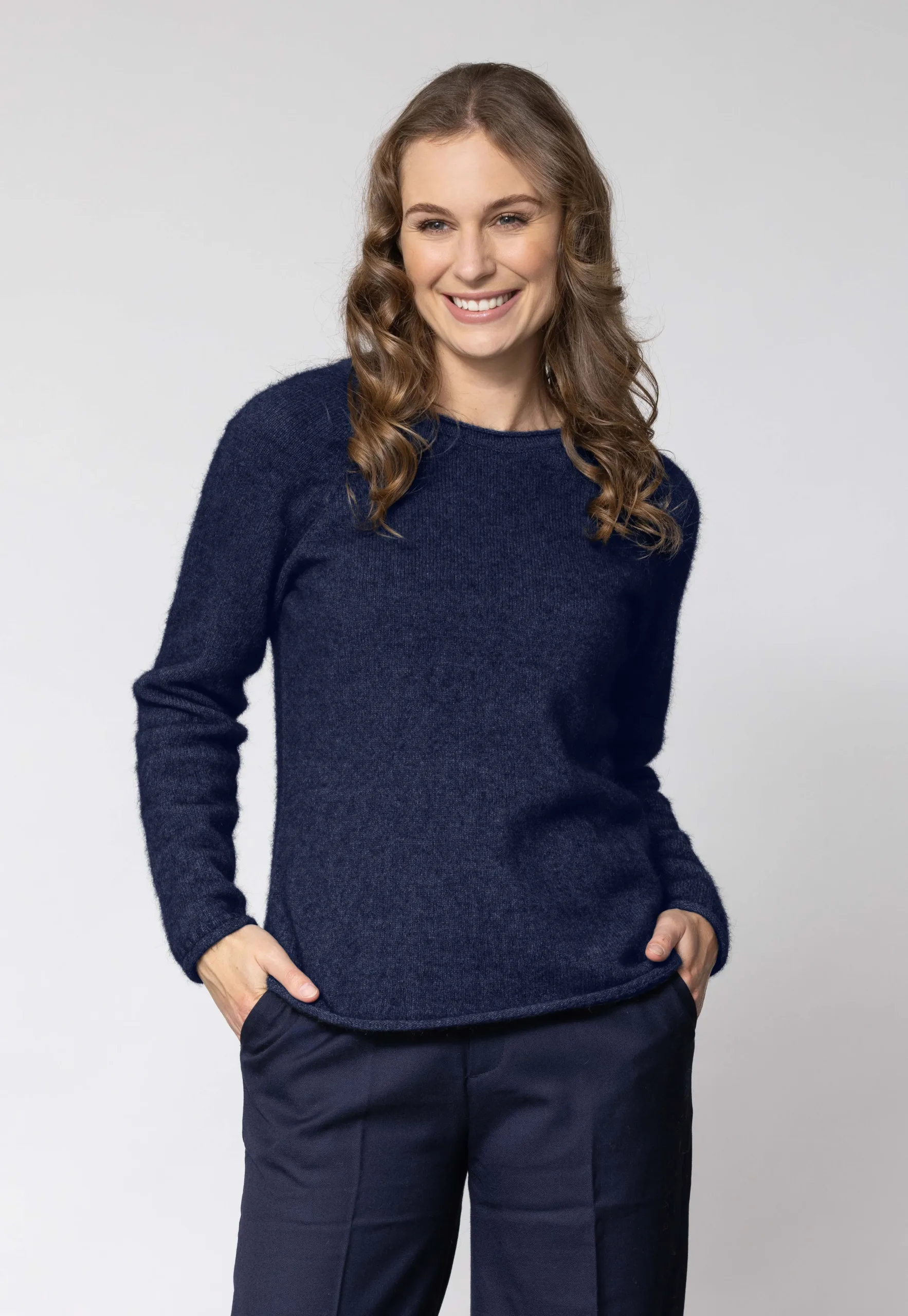 Noble Wilde Possum Merino Rutland Crew - Maritime Noble Wilde Possum Merino Rutland Crew - Maritime