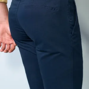 Meyer M5 Lightweight Twill Short - Navy  - 6024/18
