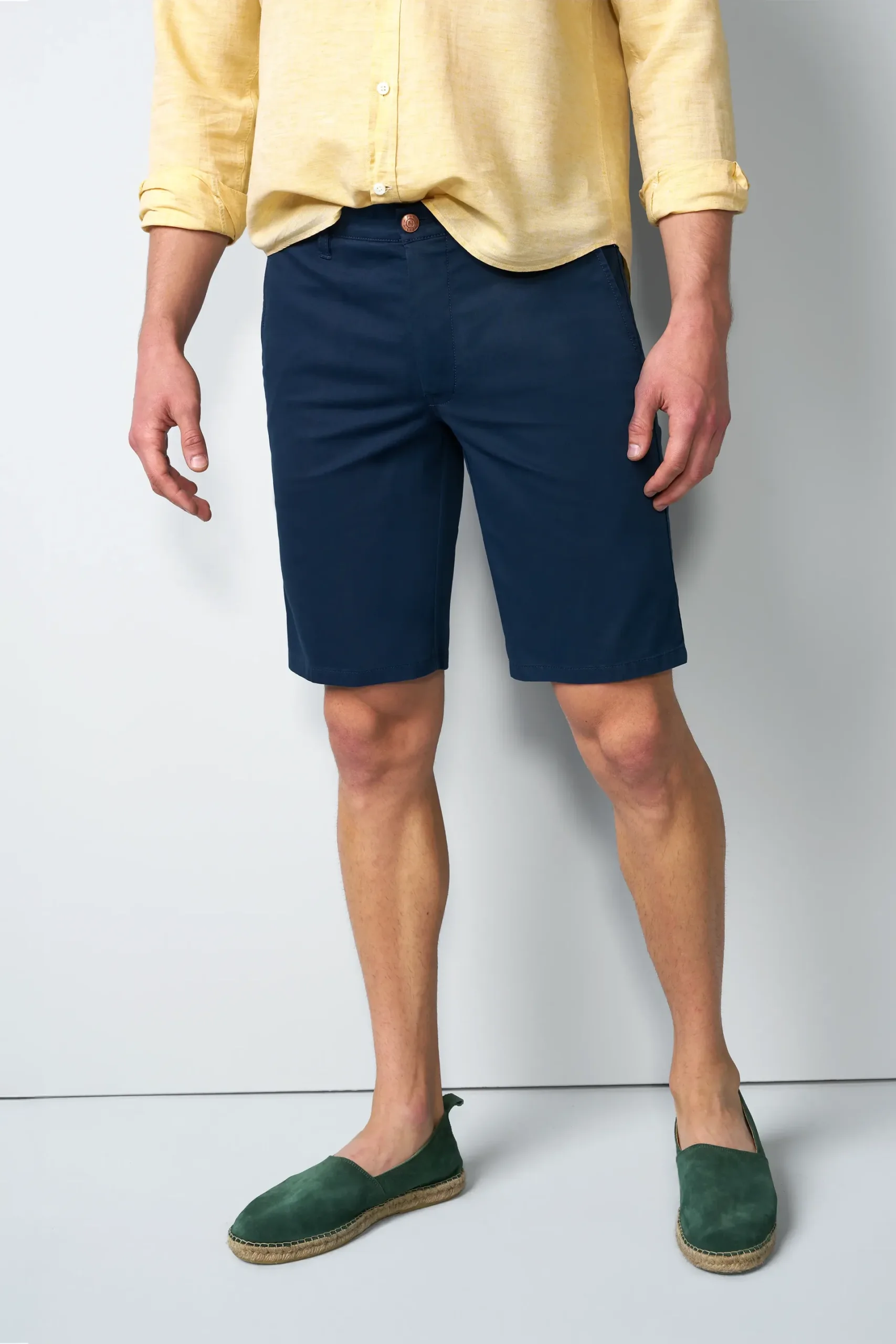 Meyer M5 Lightweight Twill Short - Navy - 6024/18 Meyer M5 Lightweight Twill Short - Navy - 6024/18