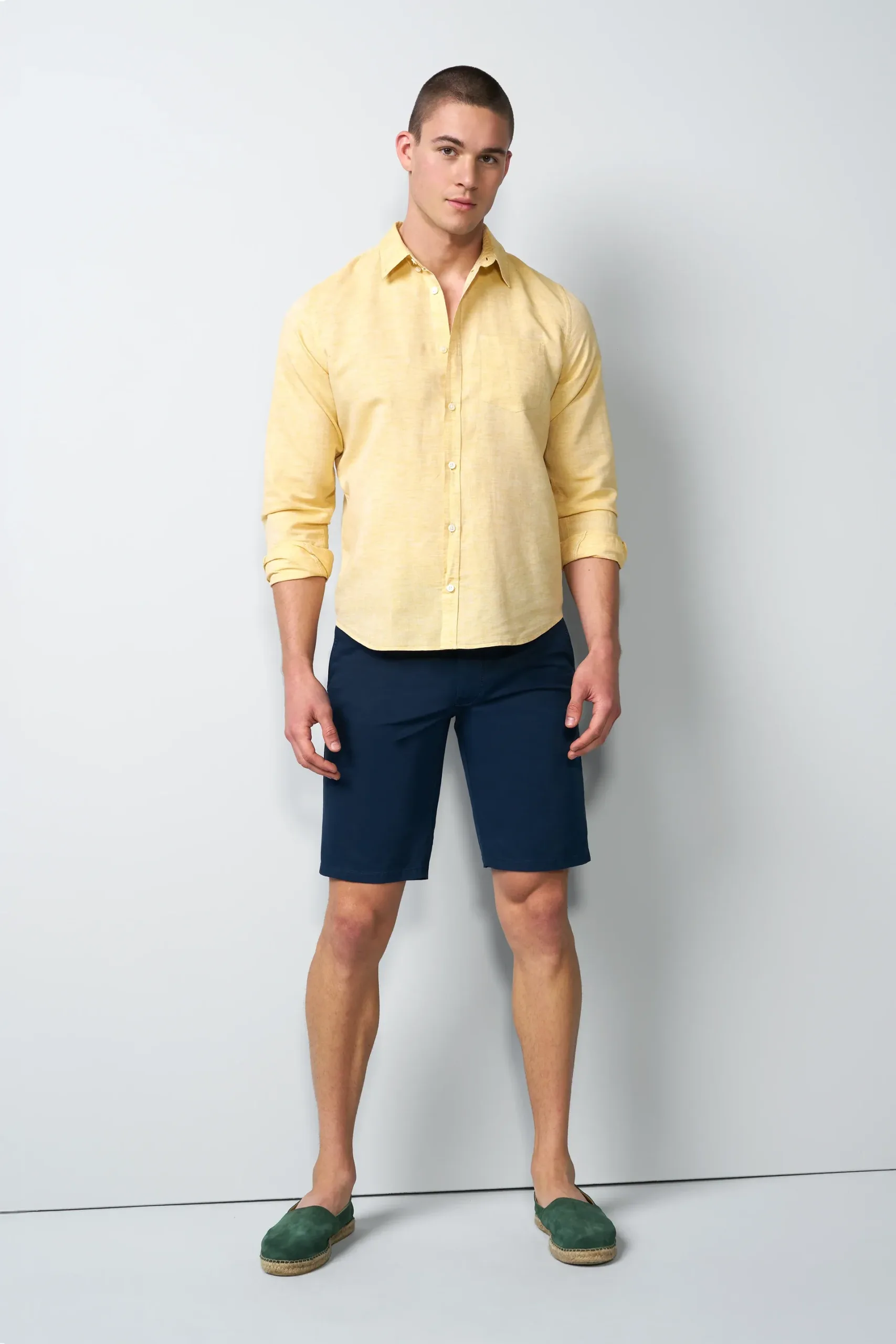 Meyer M5 Lightweight Twill Short – Navy – 6024/18 Meyer M5 Lightweight Twill Short - Navy - 6024/18